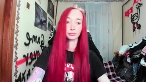 Snapshot of roxy_silver chatting on 01.07.26 Roxy online show from 01.07.26