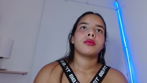 roxy_stone1 online show from 11.03.25