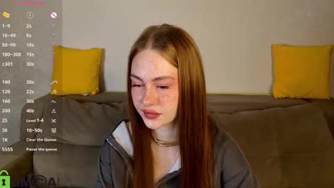 Snapshot of roxy_sunny chatting on 10.21.25 Roxy GMT2 Mon 10 AM - 4 PMTue 10 AM - 4 PM Wed 10 AM - 4 PM Sat 10 AM - 4 PM Sun 10 AM - 4 PM. online show from 10.21.25