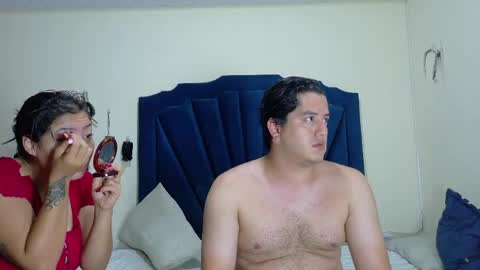 RoxyAron online show from 04.25.26