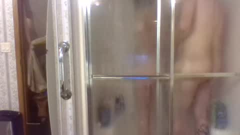 Snapshot of roxybcali chatting on 10.22.25 Roxy and Brock online show from 10.22.25