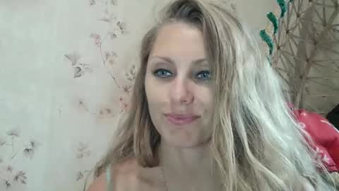 roxyfox18x01 online show from 10.04.25