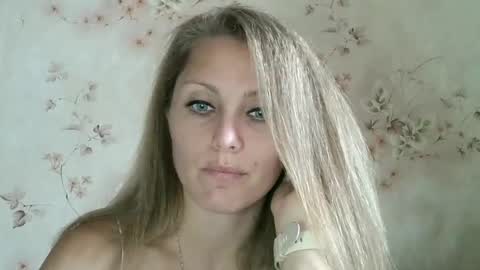 roxyfox18x01 online show from 10.07.25