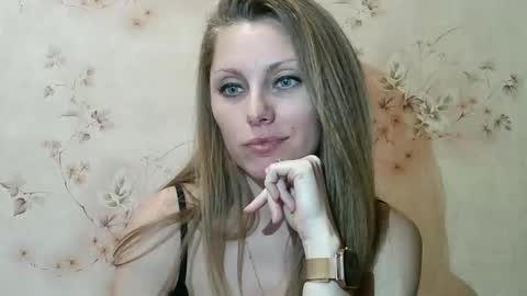 roxyfox18x01 online show from 01.12.26