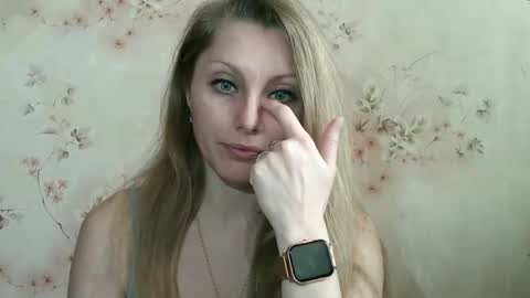 roxyfox18x01 online show from 01.18.26