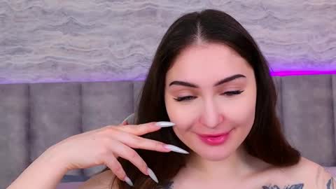 Roxy online show from 03.04.25