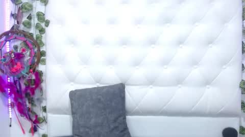 Bruna Royale  online show from 04.08.26