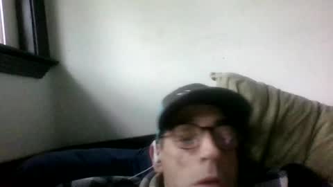 Snapshot of royboy2561 chatting on 11.15.25 Roy Murrin online show from 11.15.25