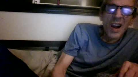 Snapshot of royboy2561 chatting on 01.18.26 Roy Murrin online show from 01.18.26