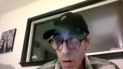 Snapshot of royboy2561 chatting on 01.19.26 Roy Murrin online show from 01.19.26