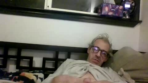 Snapshot of royboy2561 chatting on 03.01.26 Roy Murrin online show from 03.01.26