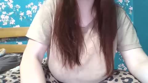 Snapshot of roza1999 chatting on 01.18.25 ALISE LidaL online show from 01.18.25