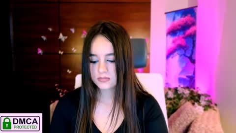 Snapshot of rozmary_ket chatting on 01.17.25 Im Rozmary nice to meet you 3 online show from 01.17.25