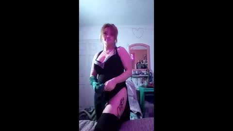 Snapshot of rraineonme chatting on 02.24.26 rraineonme online show from 02.24.26