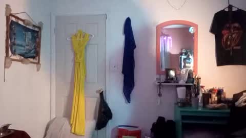 rraineonme online show from 04.11.26