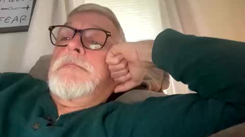 Snapshot of rs006 chatting on 11.12.25 rs006 online show from 11.12.25