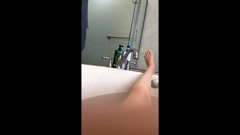 ireneTxCD online show from 03.04.25