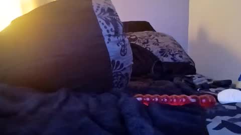 Snapshot of rthammy72 chatting on 09.30.25 rthammy72 online show from 09.30.25