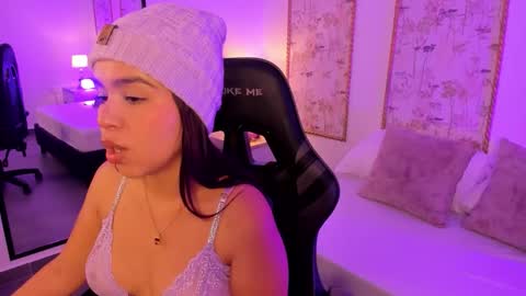 Snapshot of rubby_grundy chatting on 02.04.26 R U B B Y online show from 02.04.26