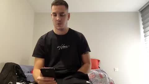 Snapshot of rubenadell chatting on 12.13.24 Dechill22 online show from 12.13.24