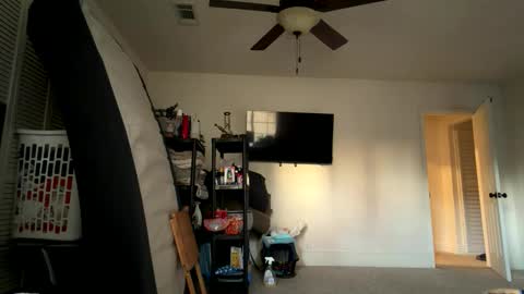 rubenzaragosa09 online show from 04.27.26