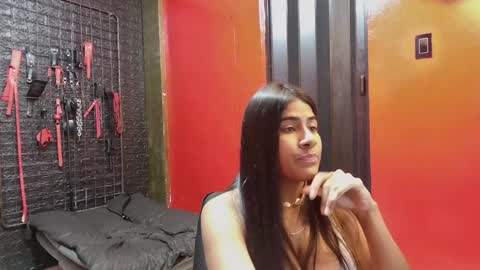  Rubi  online show from 12.17.24