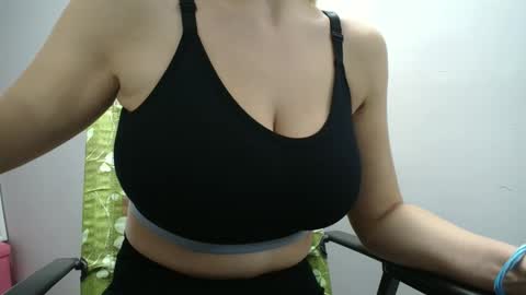 Snapshot of ruby988 chatting on 09.17.25 ruby988 online show from 09.17.25