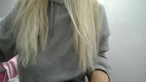 Snapshot of ruby988 chatting on 10.08.25 ruby988 online show from 10.08.25