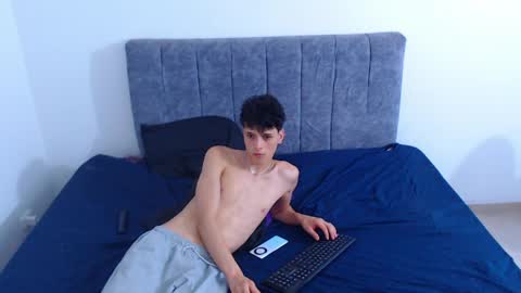 Ruby and Vanie online show from 03.24.26