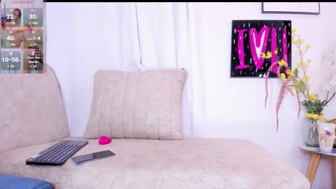 Snapshot of ruby_amor chatting on 09.29.25 RUBY online show from 09.29.25