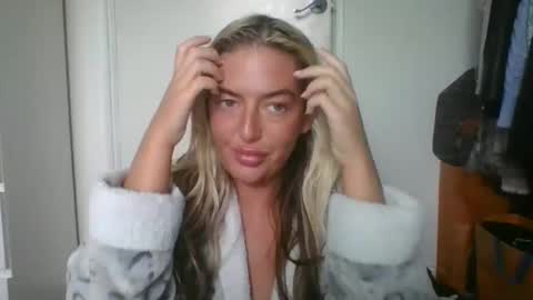 rubyredxxxoxxx online show from 12.31.24