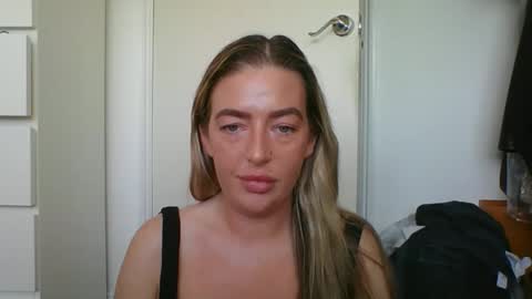 rubyredxxxoxxx online show from 12.02.25