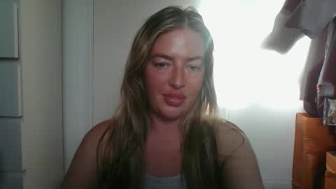 Snapshot of rubyredxxxoxxx chatting on 04.04.26 rubyredxxxoxxx online show from 04.04.26