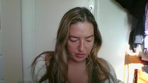 Snapshot of rubyredxxxoxxx chatting on 04.12.26 rubyredxxxoxxx online show from 04.12.26