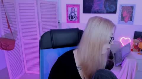 rubyybennett online show from 09.20.25