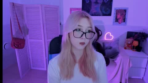 rubyybennett online show from 09.27.25