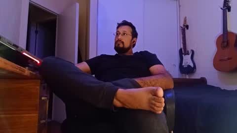 Snapshot of ruck_31 chatting on 01.18.26 Ruck online show from 01.18.26