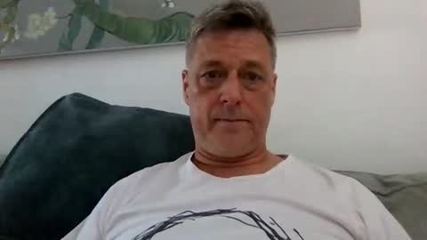Snapshot of rudeski chatting on 05.16.26 rudeski online show from 05.16.26