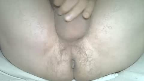 Snapshot of rudiruba chatting on 10.19.25 rudisuzzy online show from 10.19.25