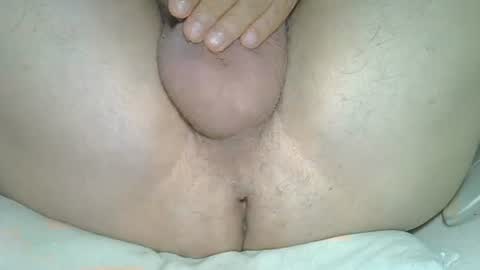 Snapshot of rudisuzzy chatting on 02.04.25 rudisuzzy 1 online show from 02.04.25