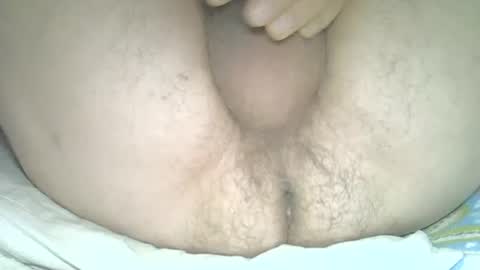 Snapshot of rudisuzzy chatting on 12.20.25 rudisuzzy 1 online show from 12.20.25