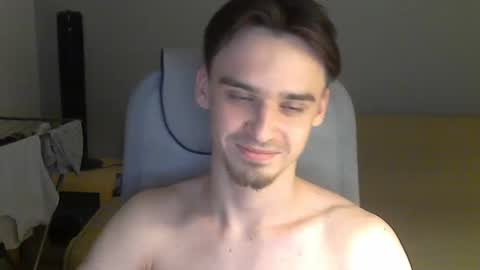 Snapshot of rufuspit chatting on 12.11.24 Rufus online show from 12.11.24