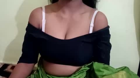 Snapshot of ruhi5064 chatting on 06.01.26 Ruhi online show from 06.01.26