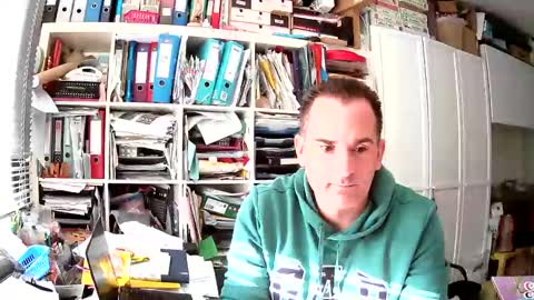 Snapshot of runner1978 chatting on 12.20.24 runner1978 online show from 12.20.24