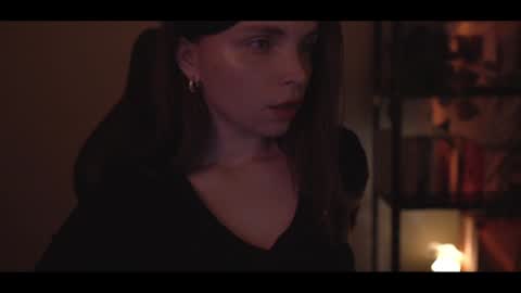 Snapshot of running_with_the_wolves chatting on 02.08.25 Elena online show from 02.08.25