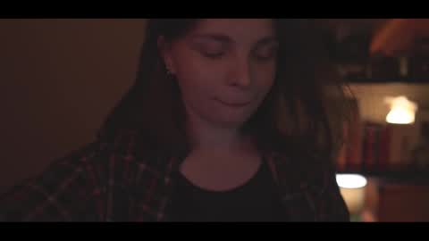 Snapshot of running_with_the_wolves chatting on 09.12.25 Elena online show from 09.12.25