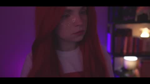 Snapshot of running_with_the_wolves chatting on 10.11.25 Elena online show from 10.11.25