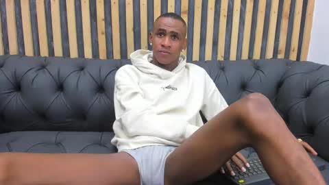 Runnix  online show from 12.18.24