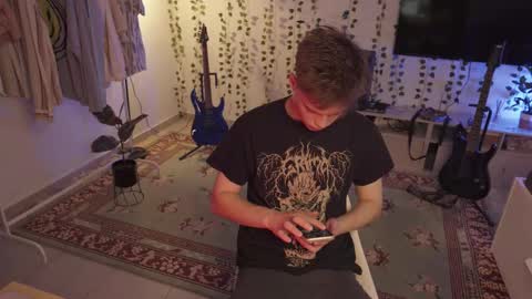 Snapshot of rusbradpitt chatting on 09.16.25 rusbradpitt online show from 09.16.25