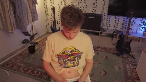 Snapshot of rusbradpitt chatting on 09.17.25 rusbradpitt online show from 09.17.25